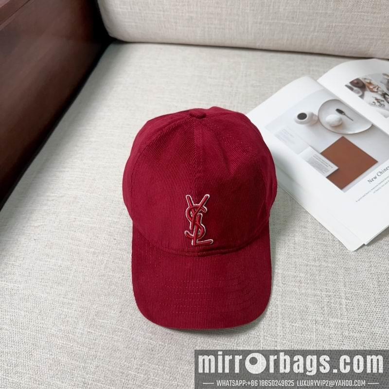 Replica YSL cap dx30