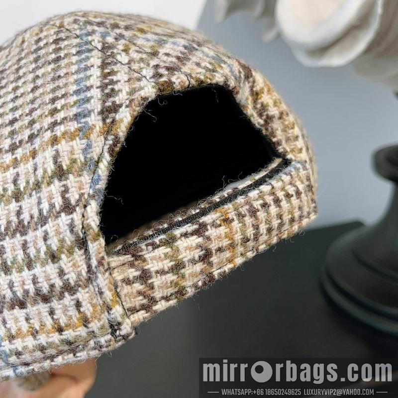 Replica Miumiu cap dx94