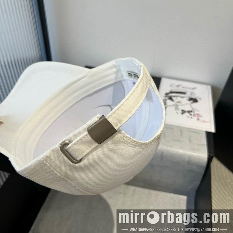 Replica Miumiu cap dx05