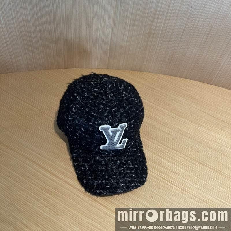 Replica LV cap 121406