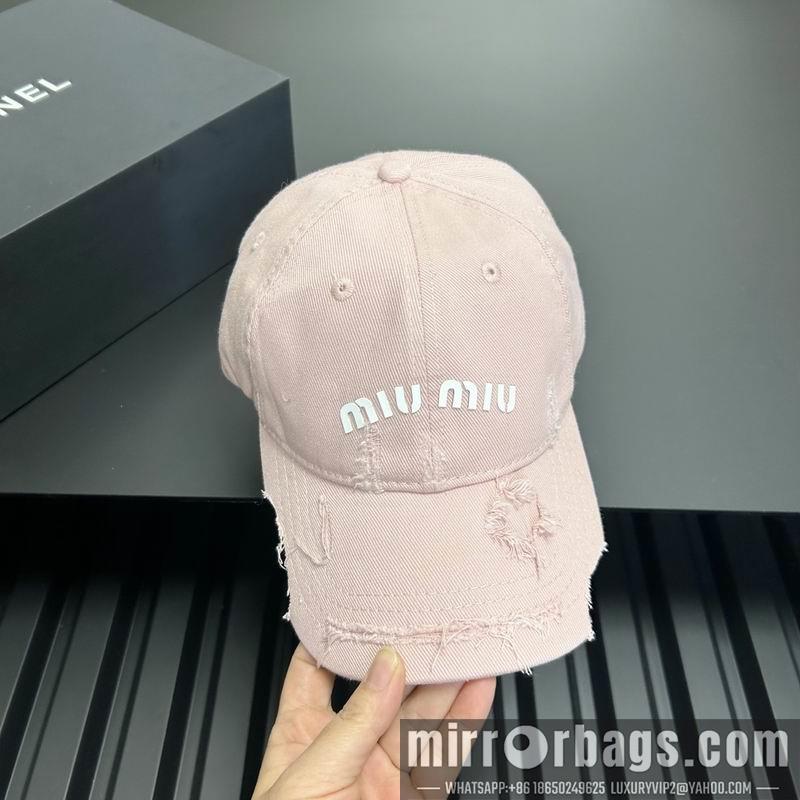 Replica Miumiu cap dx06