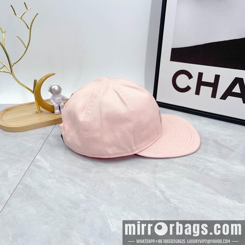 Replica Miumiu cap dx07