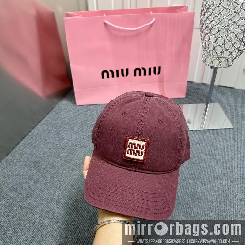 Replica Miumiu cap dx71