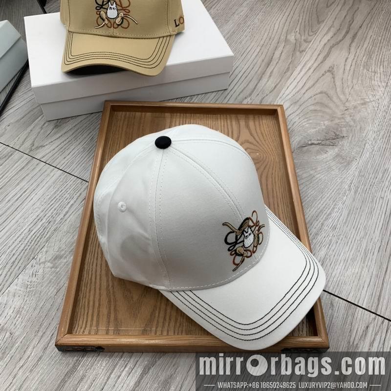 Replica Loewe cap dx11