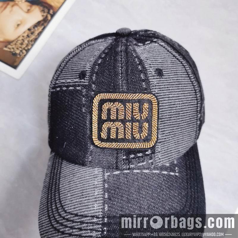 Replica Miumiu cap dx27