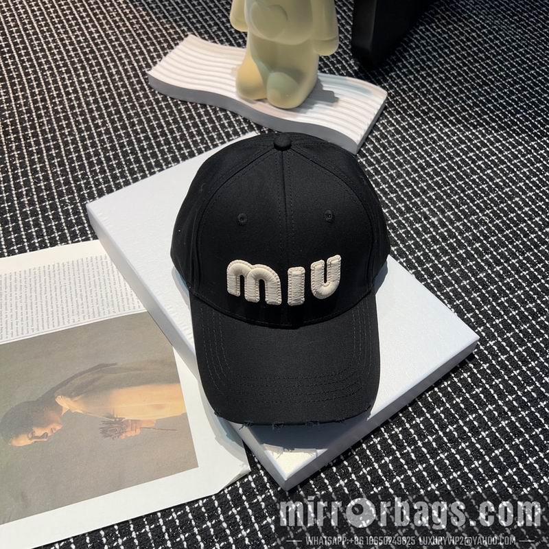 Replica Miumiu cap dx10