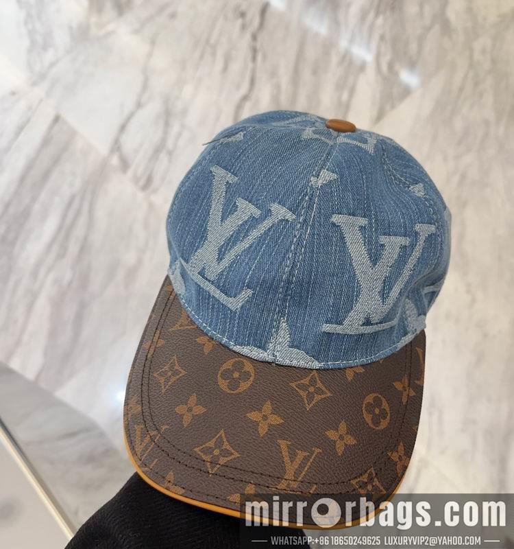 Replica LV cap dx56