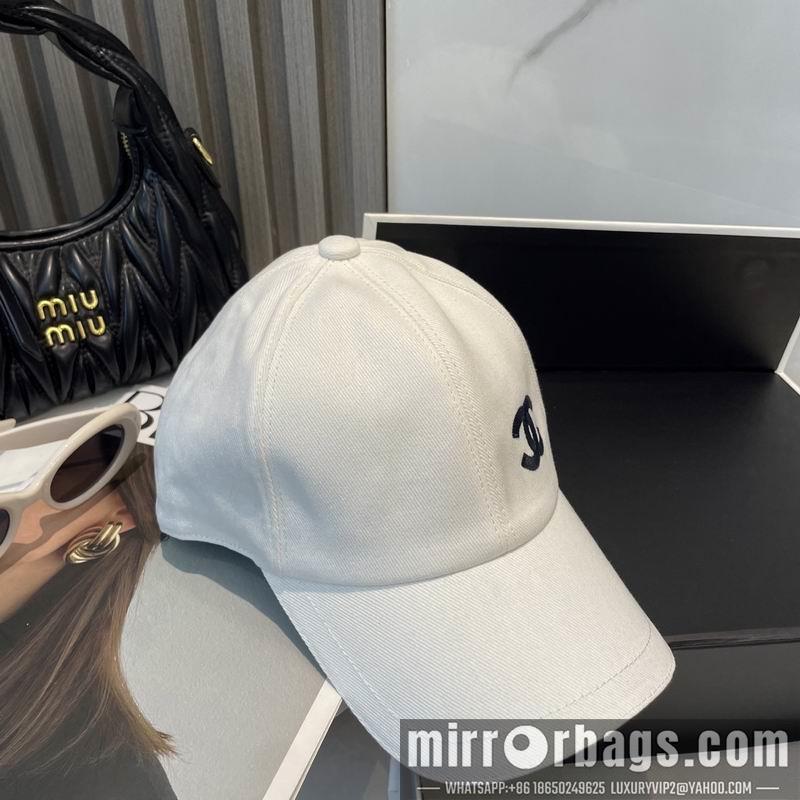 Replica Chanel cap dx36