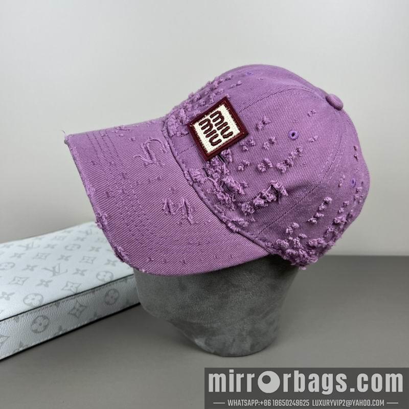 Replica Miumiu cap dx17