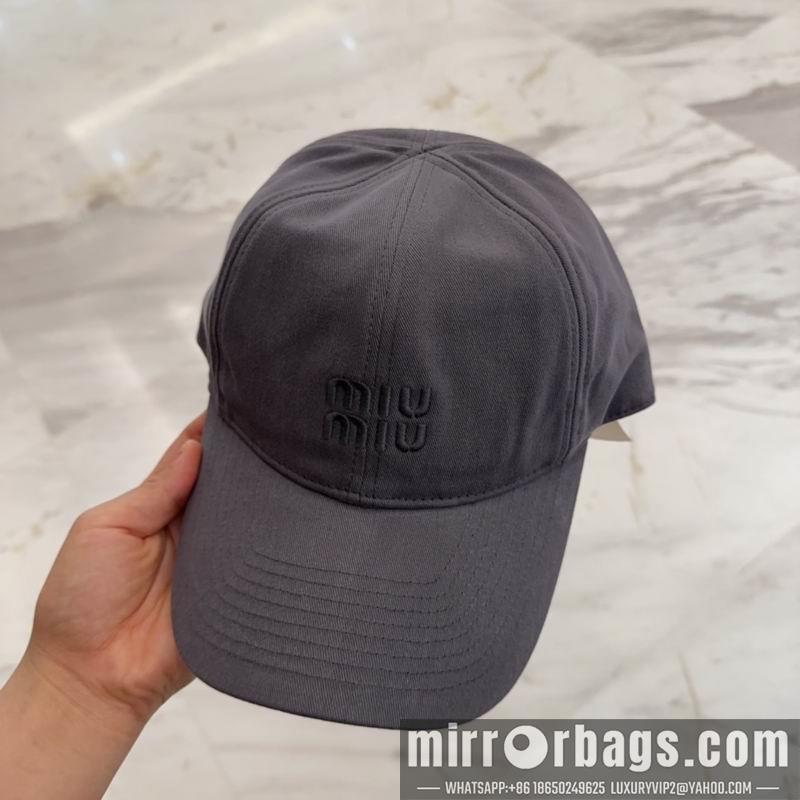 Replica Miumiu Cap dx35
