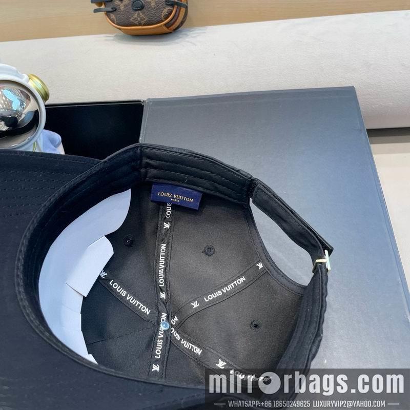 Replica LV Hat 041411