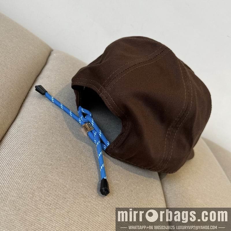 Replica Miumiu cap dx23