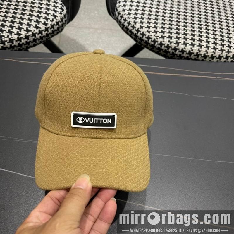 Replica LV cap 010701