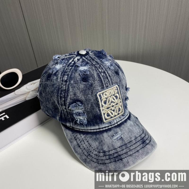 Replica Loewe cap dx50