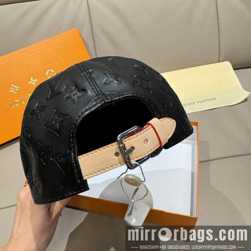 Replica LV cap dx107