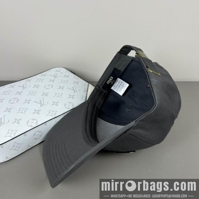 Replica Fendi cap dx75