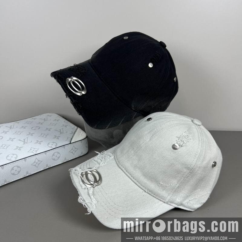 Replica Balenciaga cap dx40