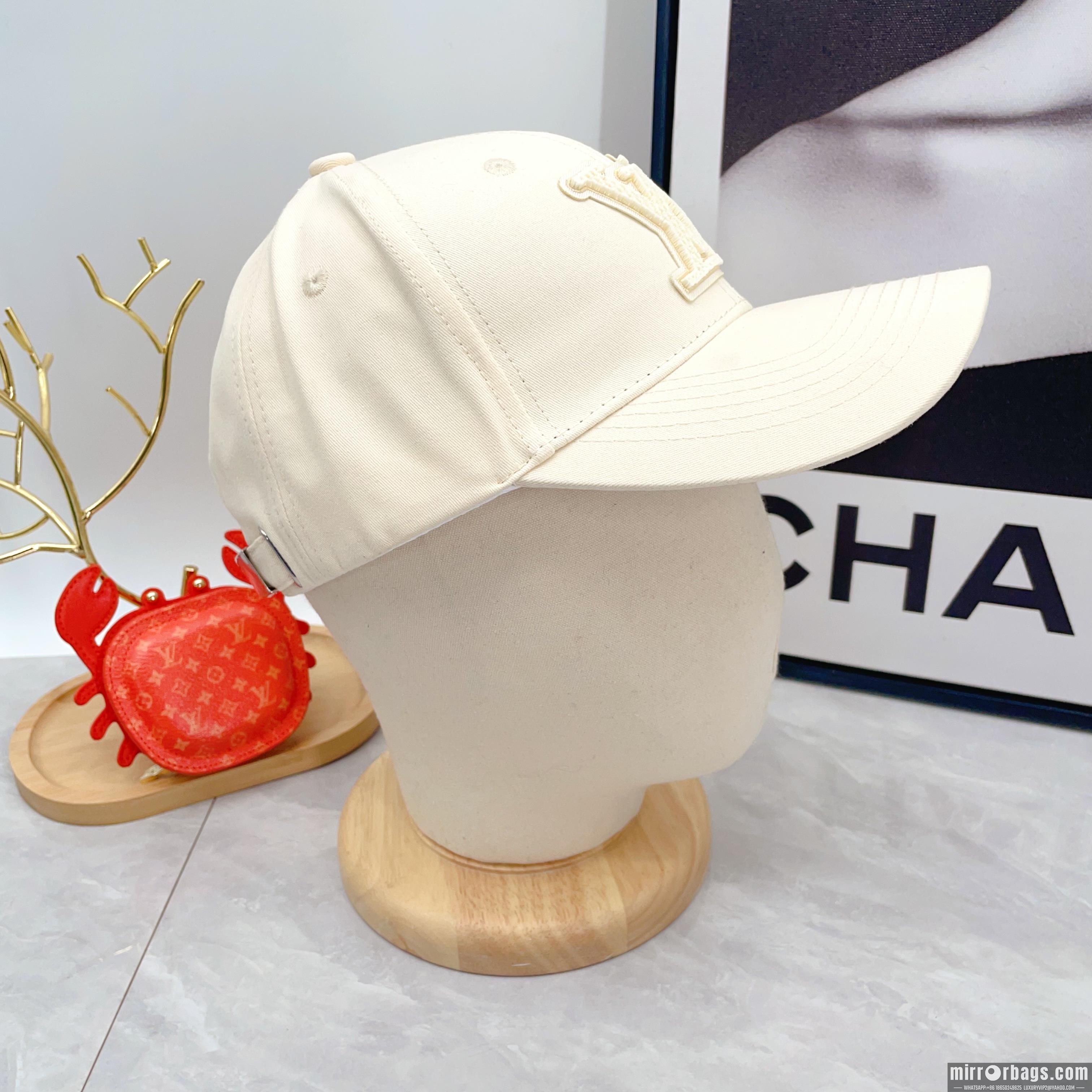 Replica LV Hat dx04