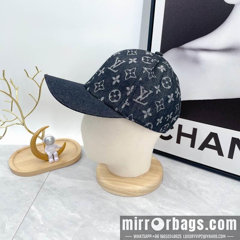 Replica LV cap dx55