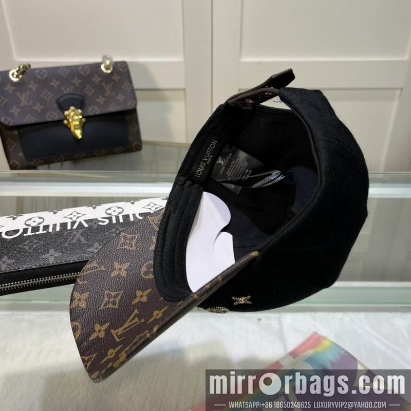 Replica LV cap dx45