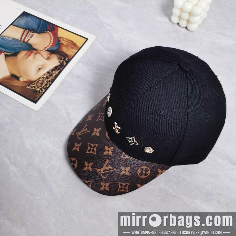 Replica LV cap dx08