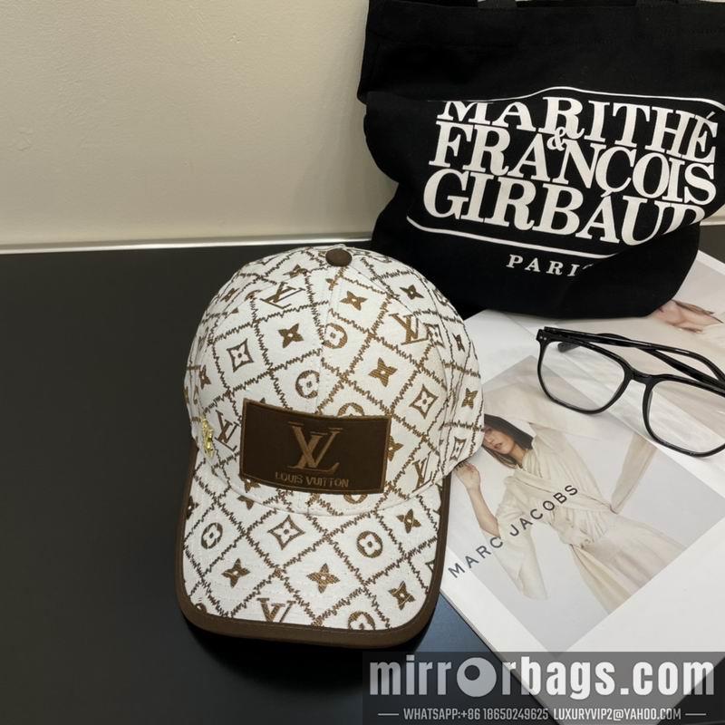 Replica LV Hat 042703