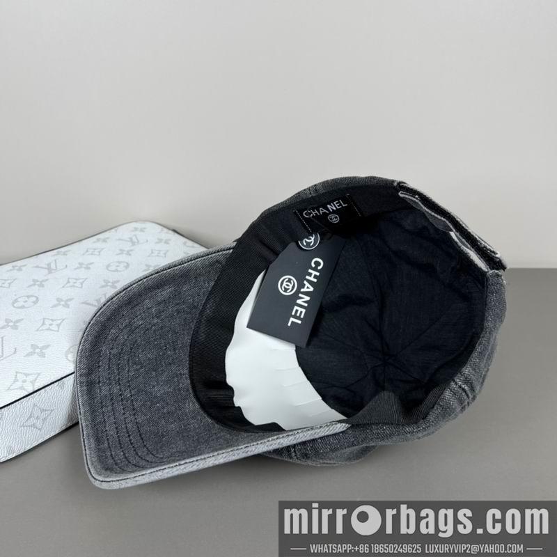 Replica Chanel cap dx26