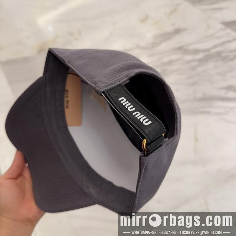 Replica Miumiu Cap dx35