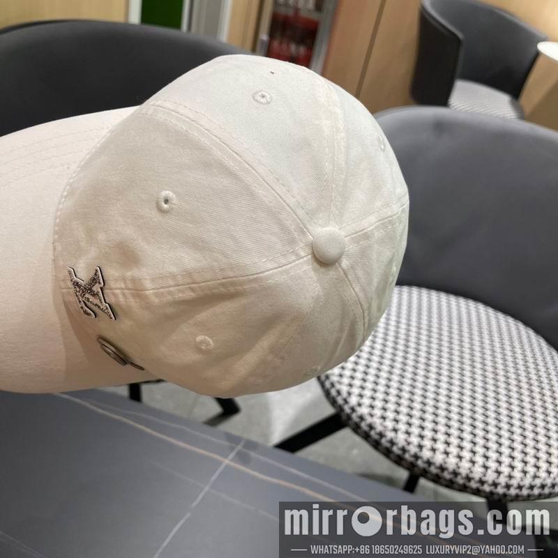 Replica LV cap 102802