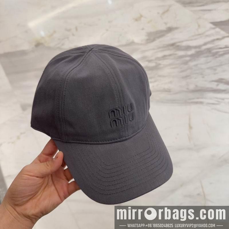 Replica Miumiu Cap dx35