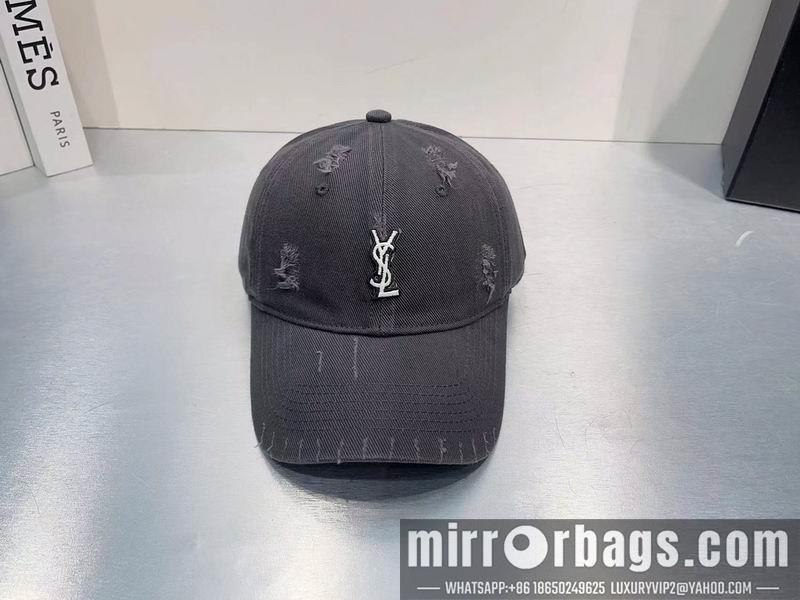 Replica YSL cap dx01
