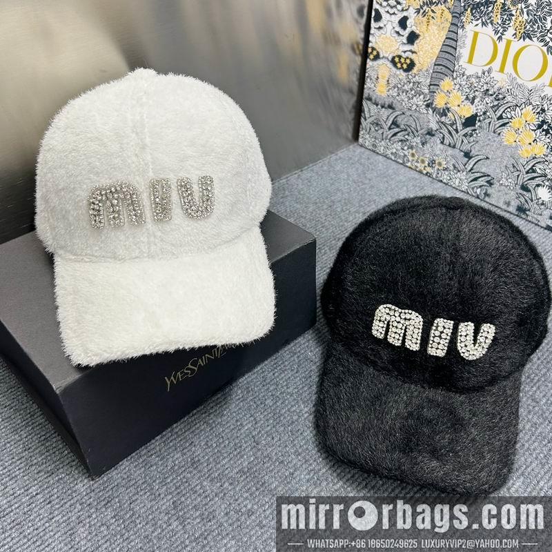 Replica Miumiu cap dx93