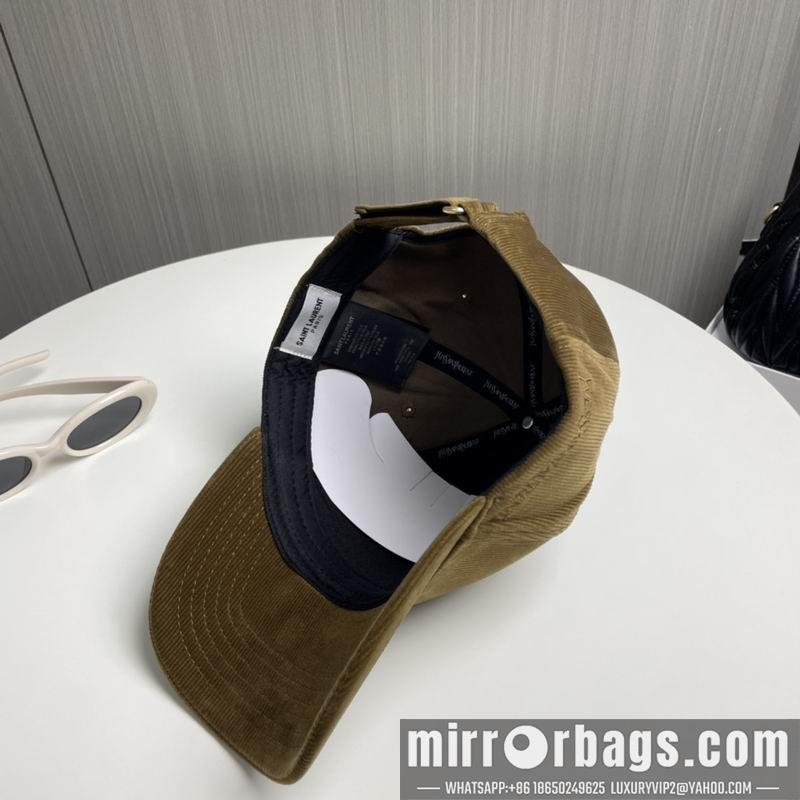 Replica YSL cap dx31