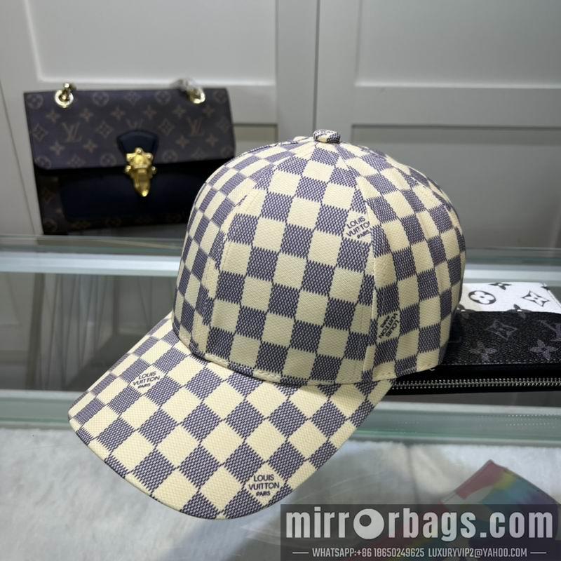 Replica LV cap 071304
