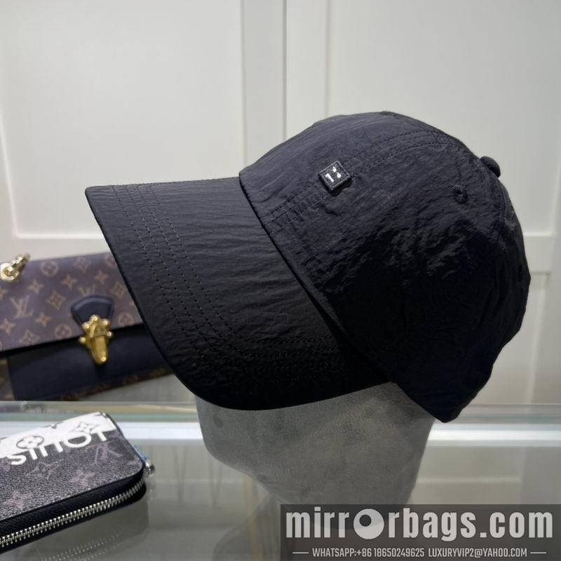 Replica Acne cap 042702