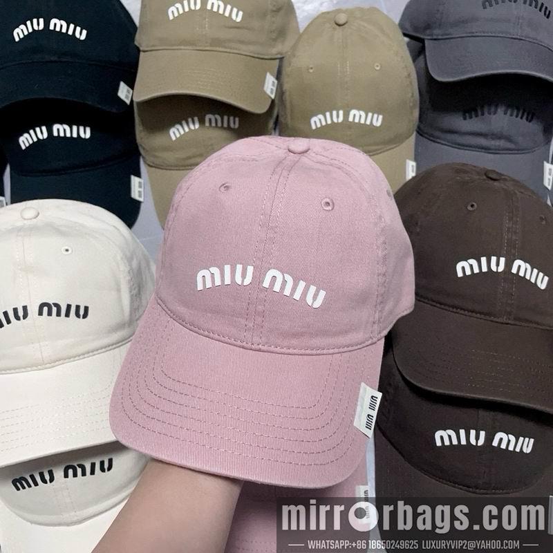 Replica Miumiu cap dx05