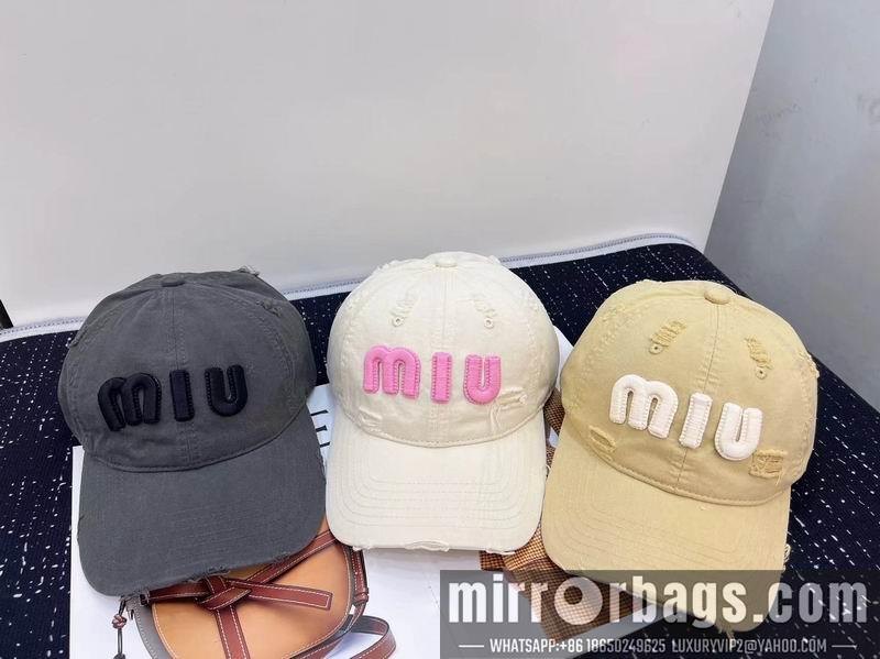 Replica Miumiu cap dx72