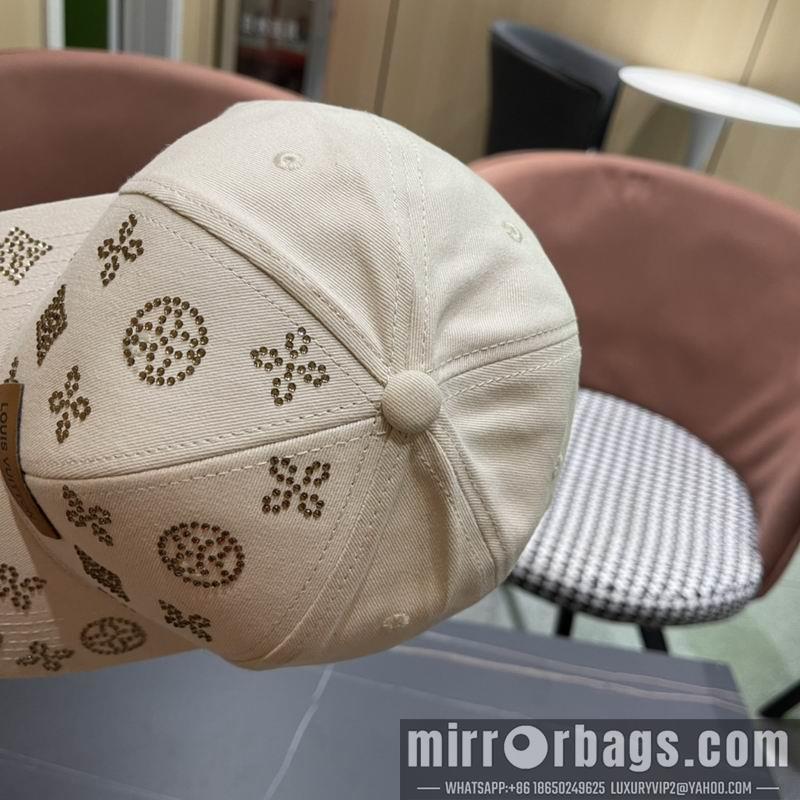 Replica LV Hat 091404