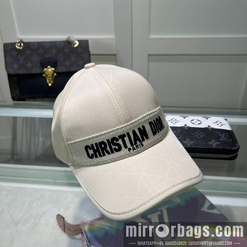Replica Dior cap dx60