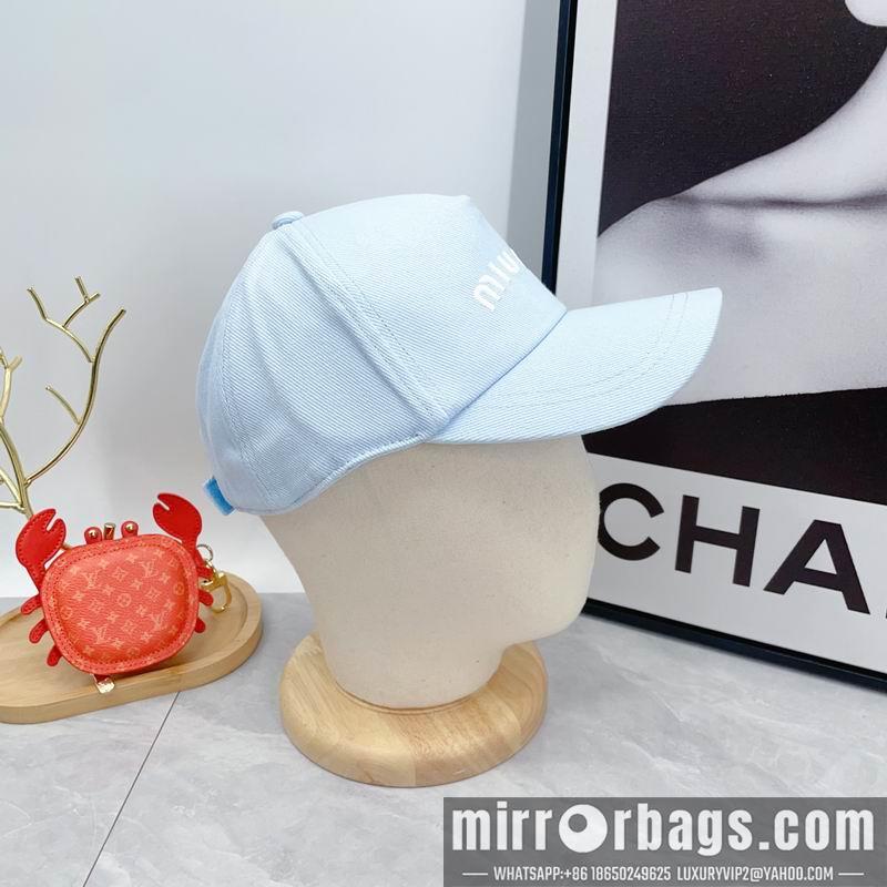 Replica Miumiu cap dx03