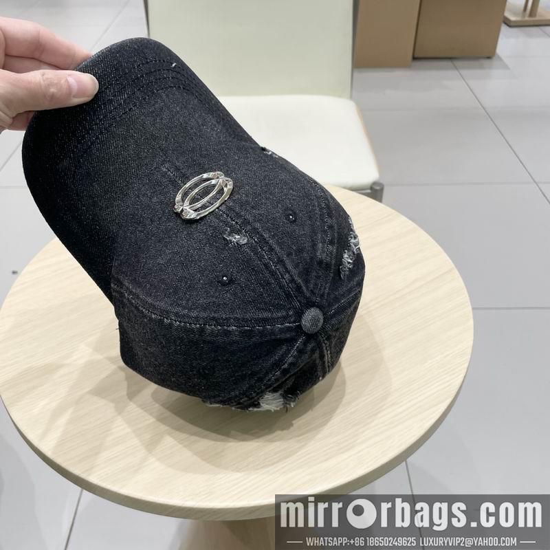 Replica Other Hat 041404