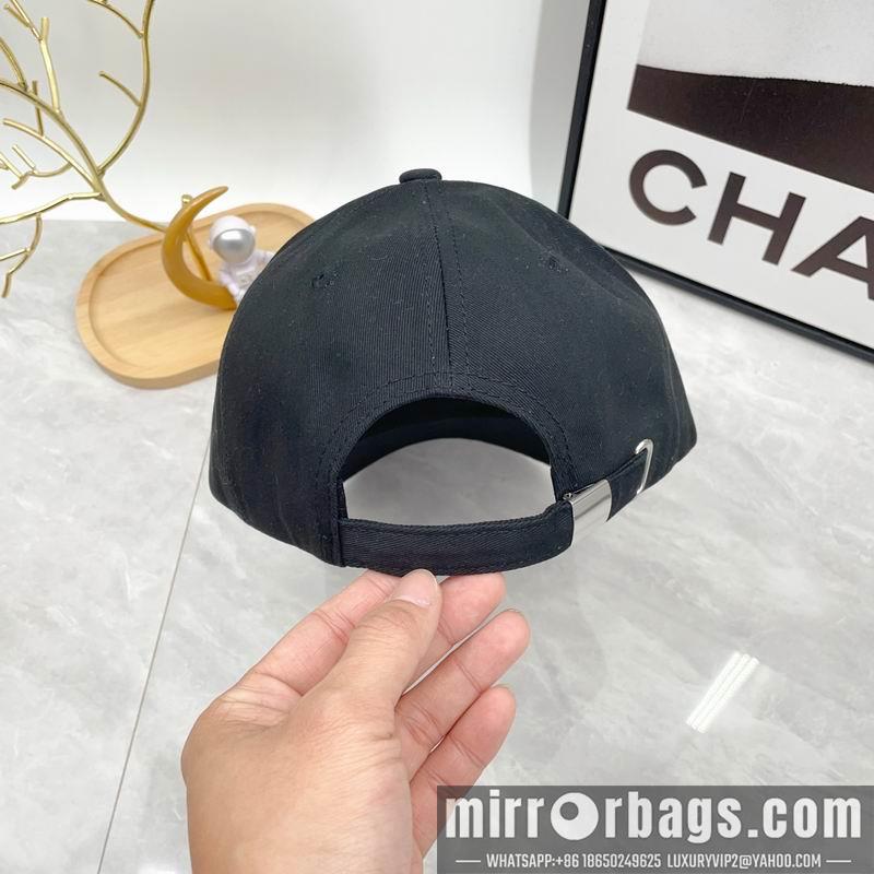 Replica LV cap dx49