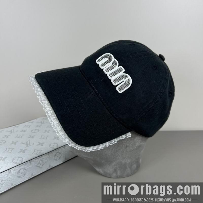 Replica Miumiu cap dx14