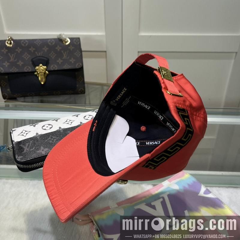Replica Versace cap dx07