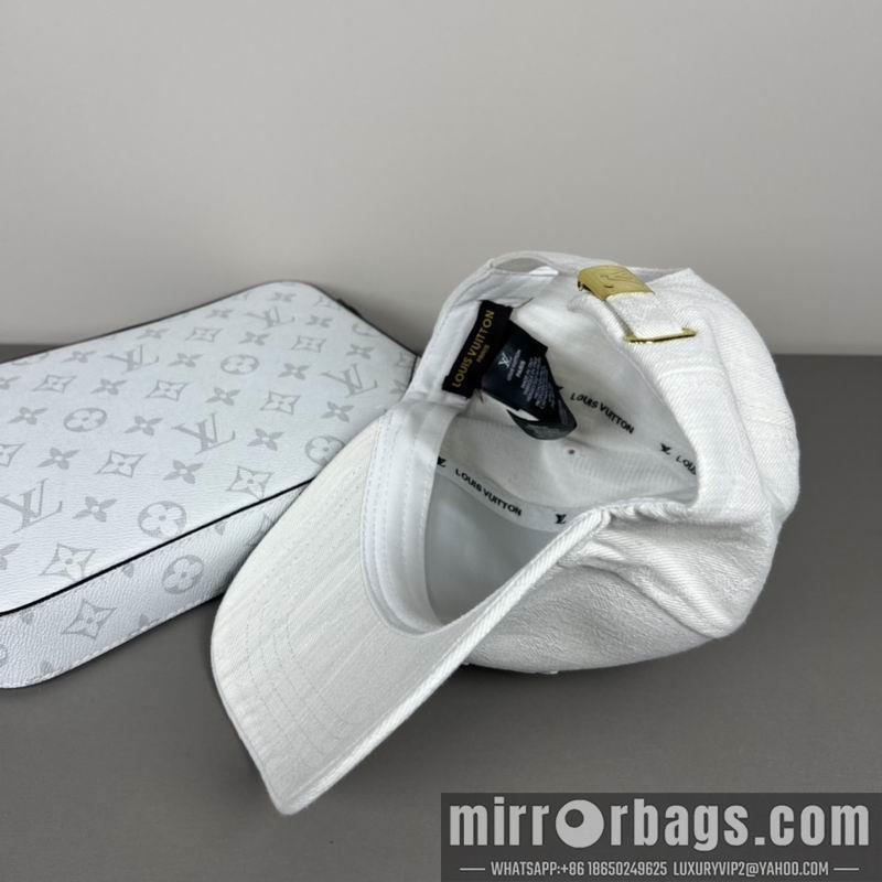Replica LV cap dx61