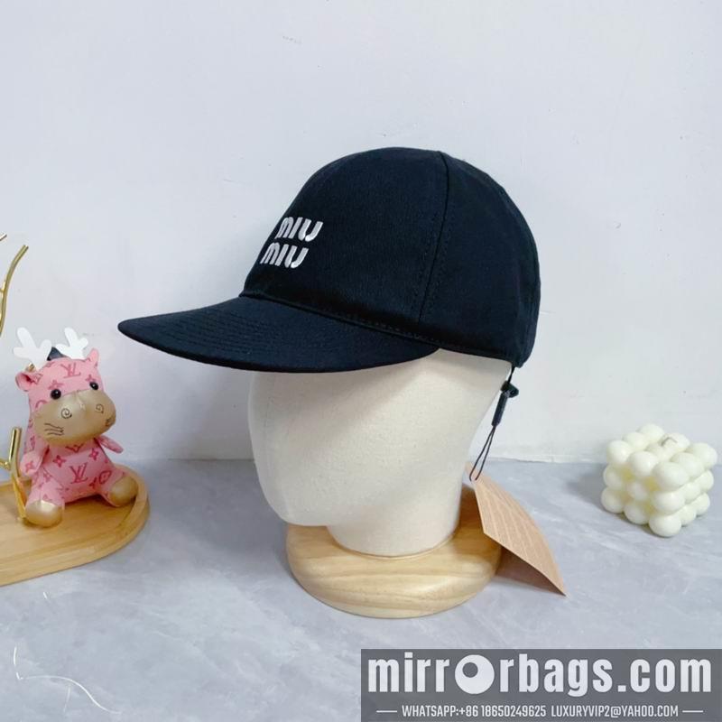 Replica Miumiu cap dx30