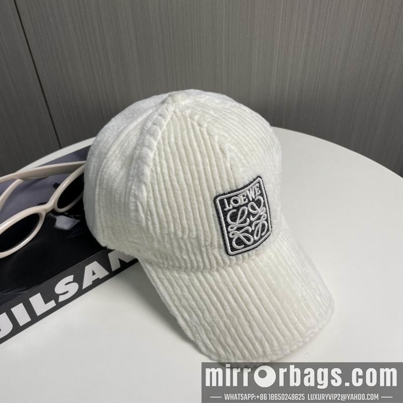 Replica Loewe cap 010401