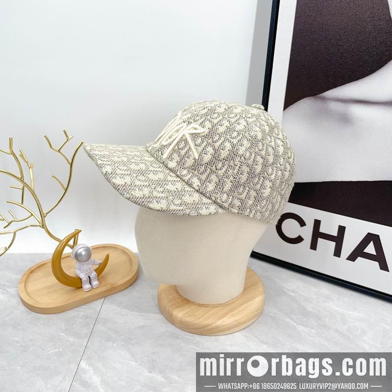 Replica Dior cap dx77