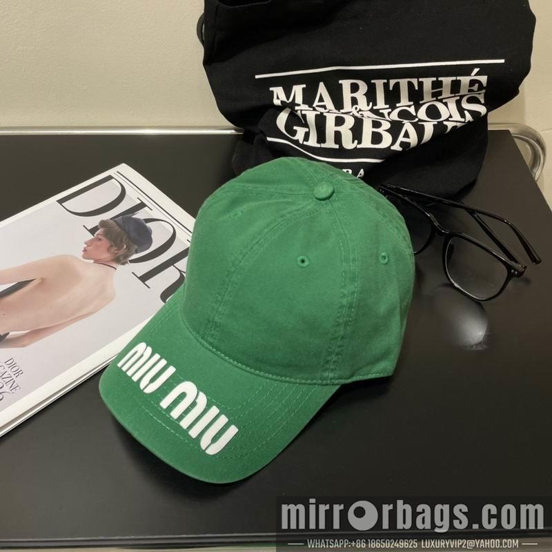 Replica Miumiu cap dx26