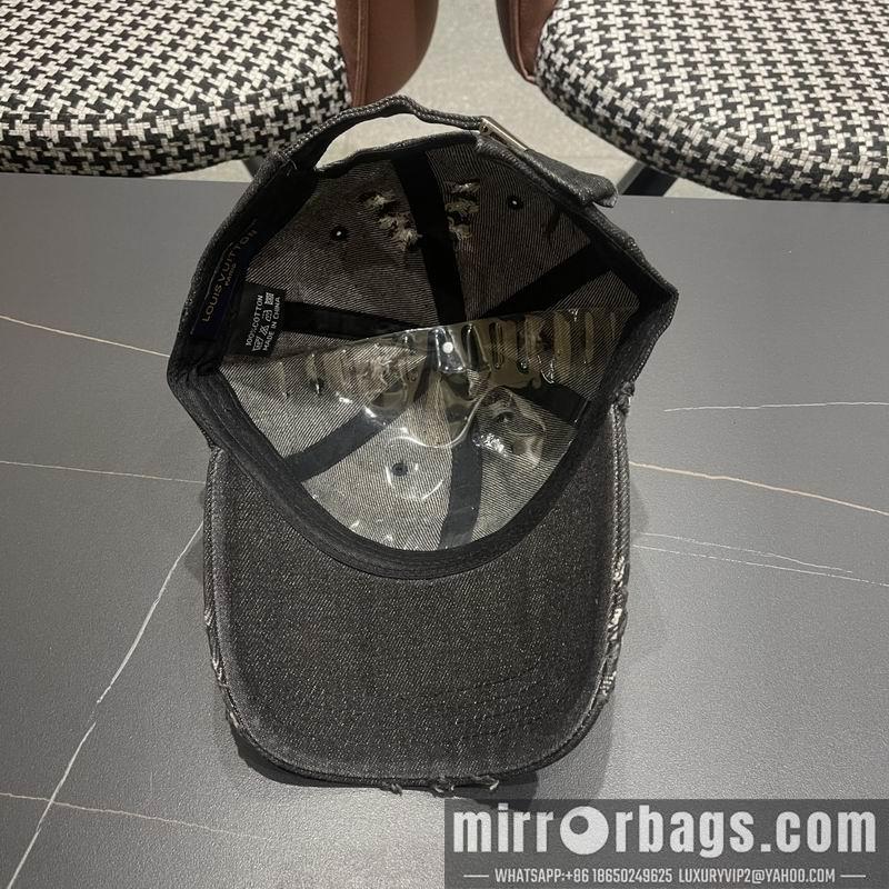 Replica LV Hat 041408